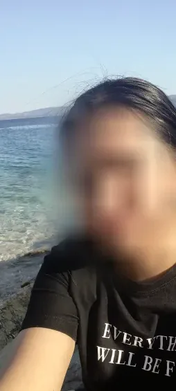 Bernadett, 36