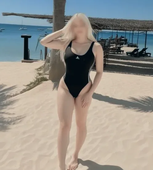 Bíborka, 22