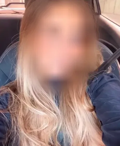 Brigitta, 27