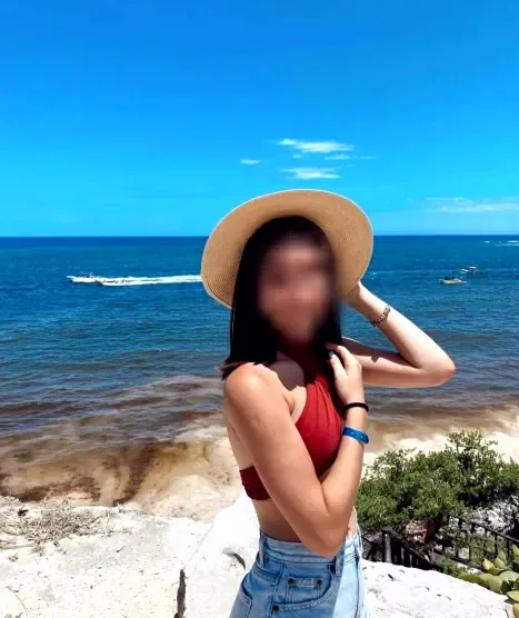 Cintia, 22