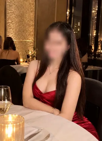 Dominika, 30