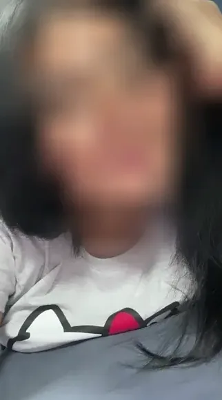 Evelin, 25