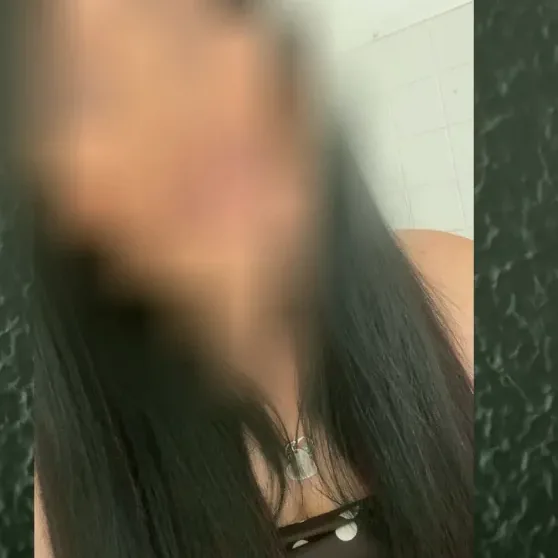 Franciska, 29