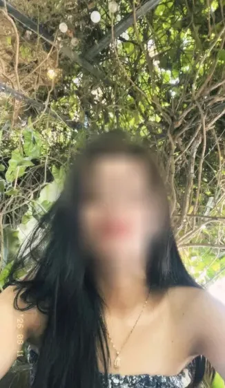 Johanna, 24