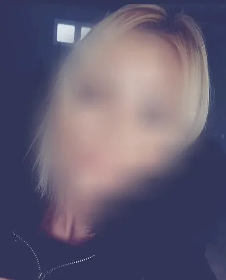 Kinga, 25