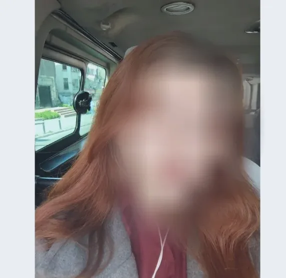 Klaudia, 27