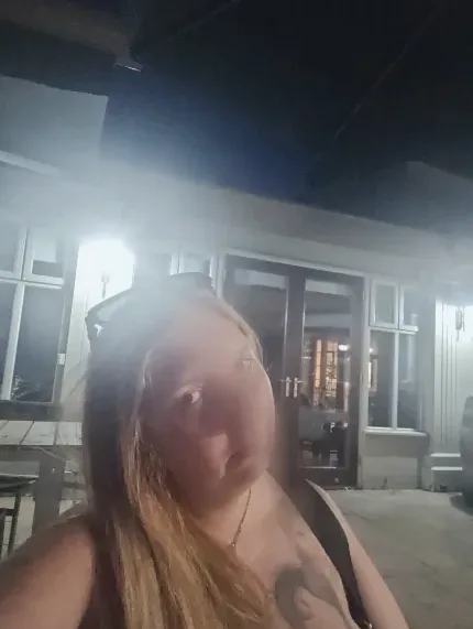 Klaudia, 35