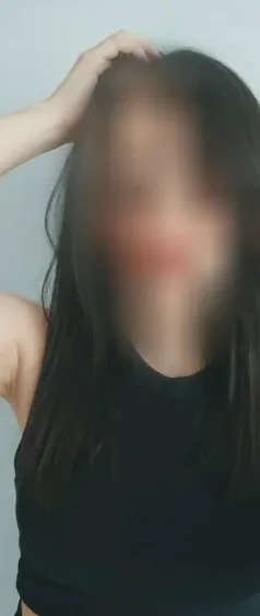 Lívia, 26