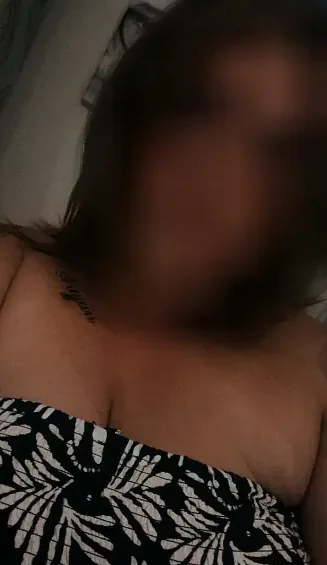 Mira, 28
