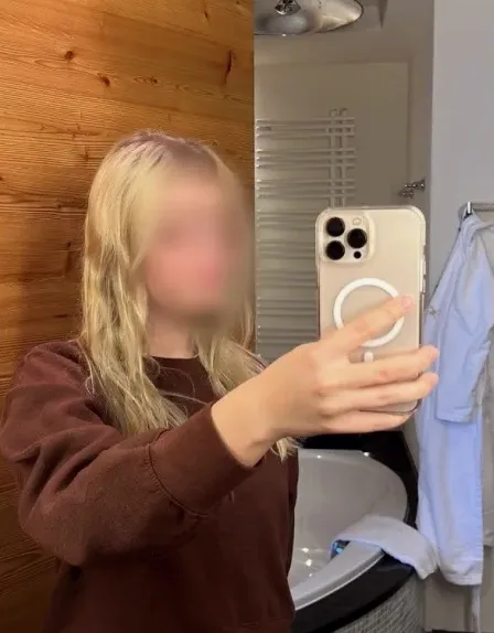 Noémi, 20