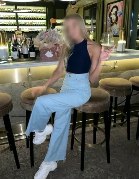 Orsolya, 34