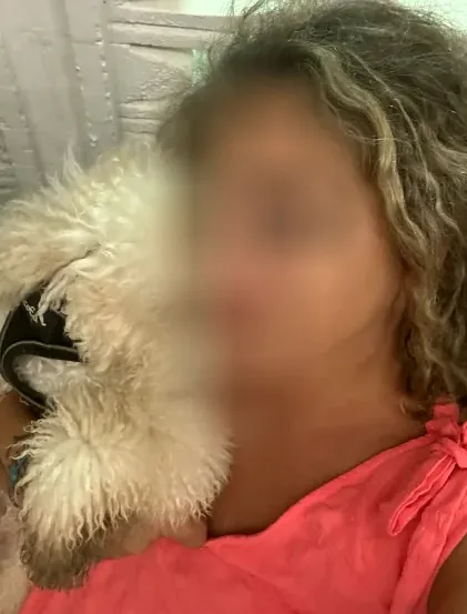 Sára, 40