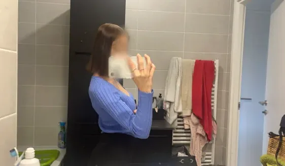 Zoé, 21