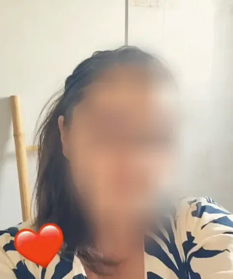 Zsófia, 39